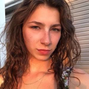 Meet your Posher, Destiny